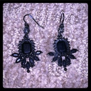Fashion nova drop black earrings